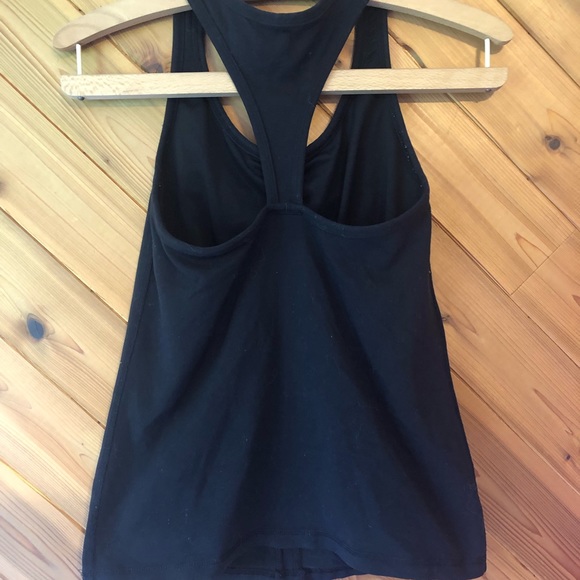 One Tooth Tank Top Size 4. - Picture 2 of 3